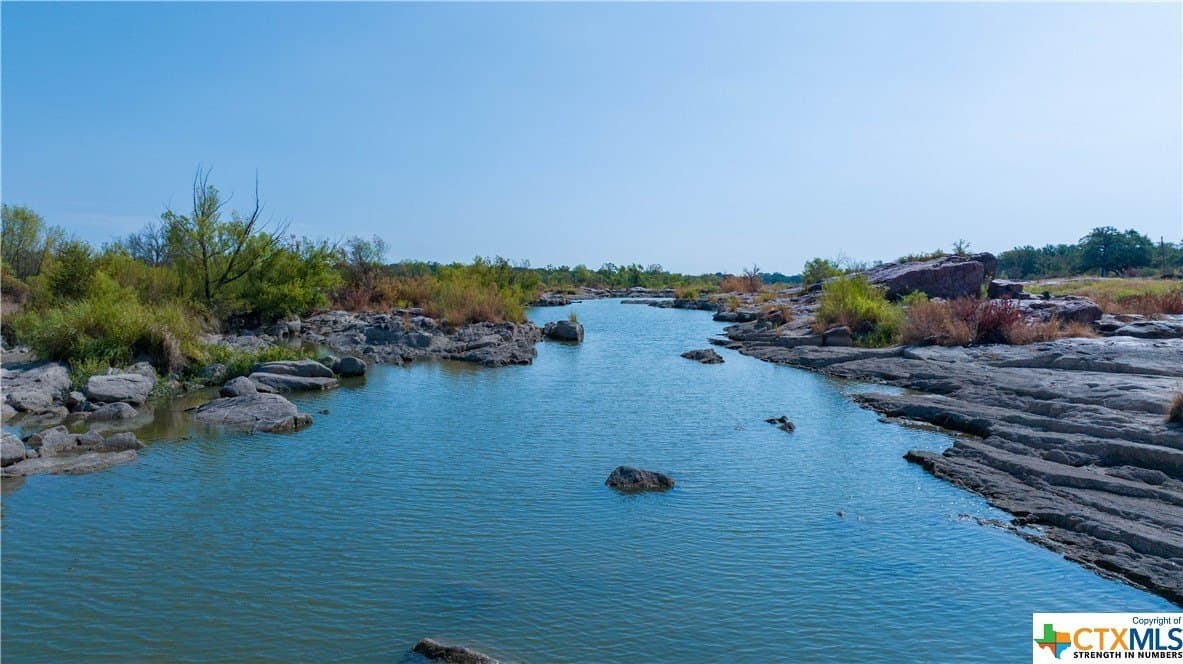 9 acres in Llano County - photo 11