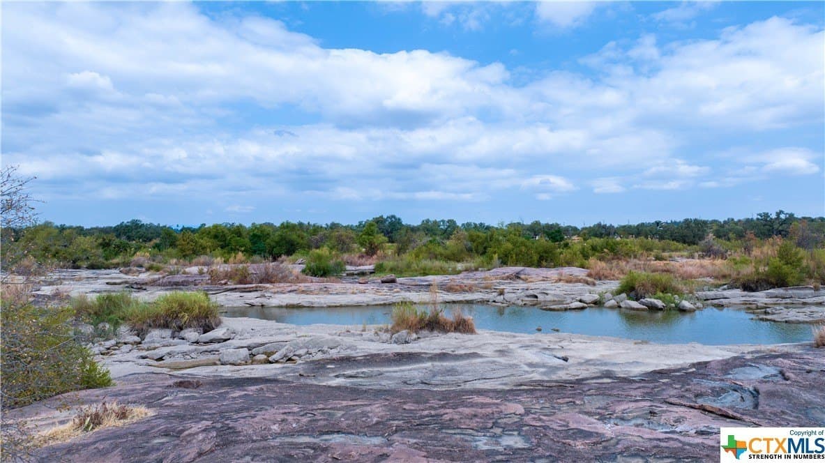 9 acres in Llano County - photo 24