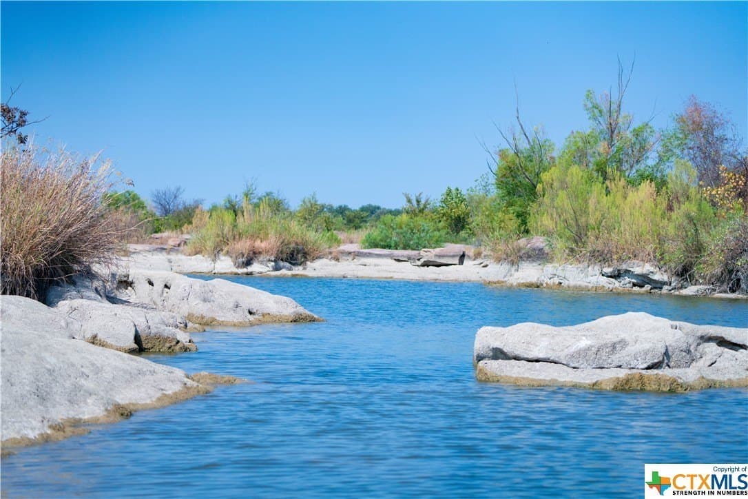 9 acres in Llano County - photo 19
