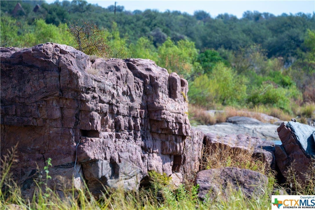 9 acres in Llano County - photo 16