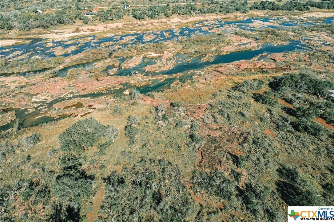 9 acres in Llano County - photo 3