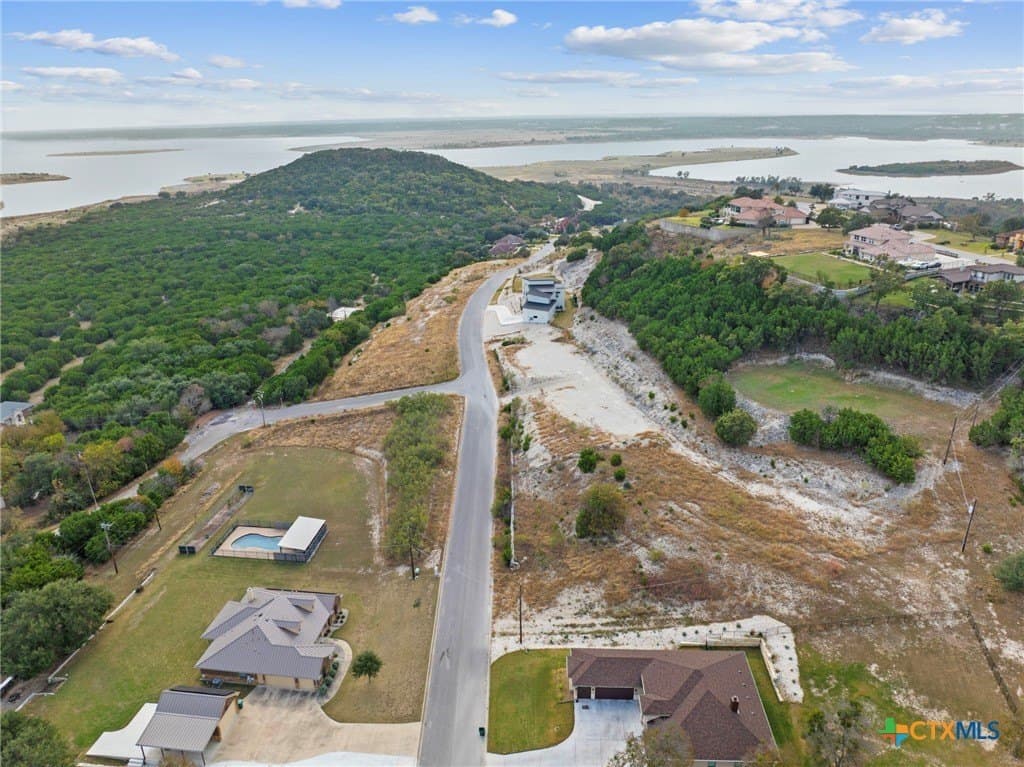 0.89 acres in Bell County - photo 5