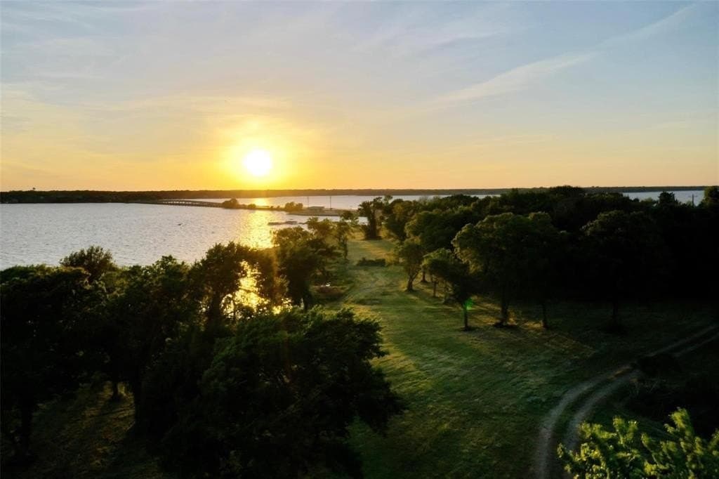 10.68 acres in Henderson County - photo 3