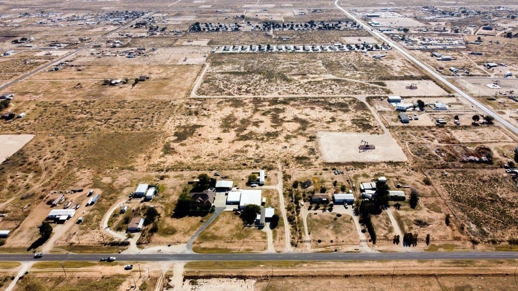 19.84 acres in Midland County - photo 2