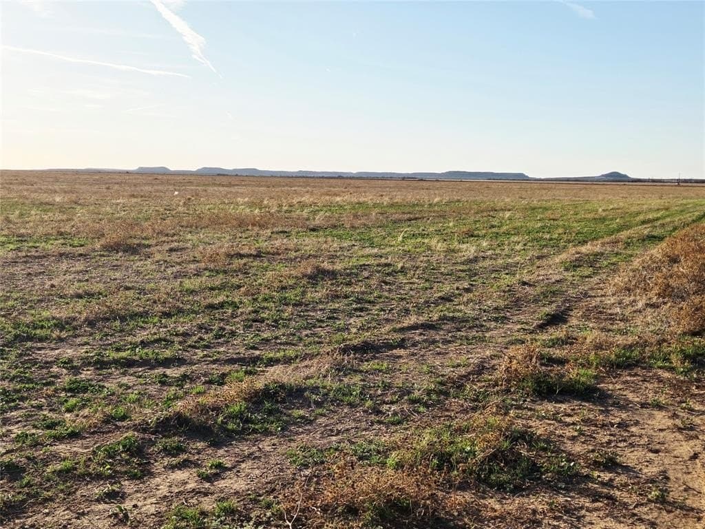 408.5 acres in Knox County - photo 5