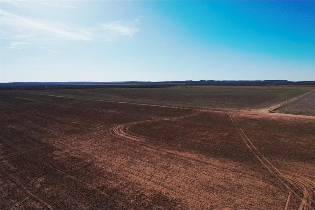 408.5 acres in Knox County - photo 31
