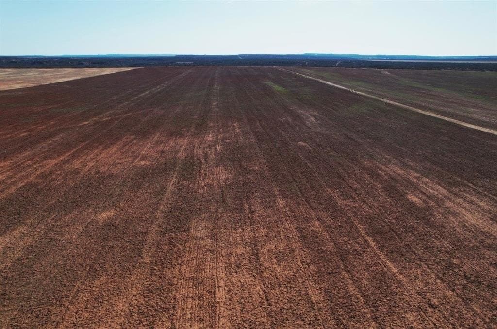 408.5 acres in Knox County - photo 30