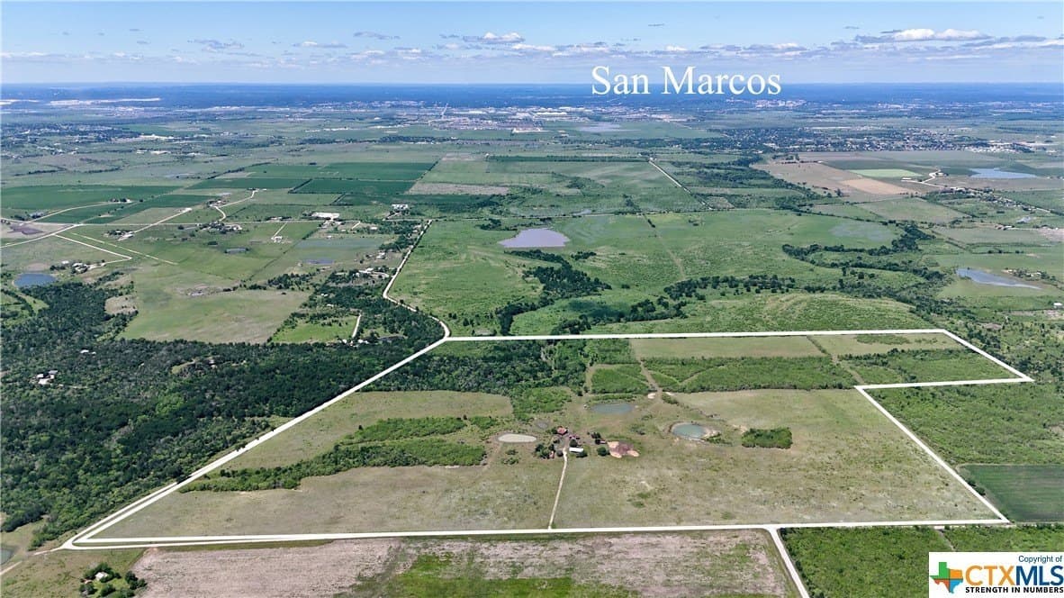 173.18 acres in Guadalupe County - photo 3