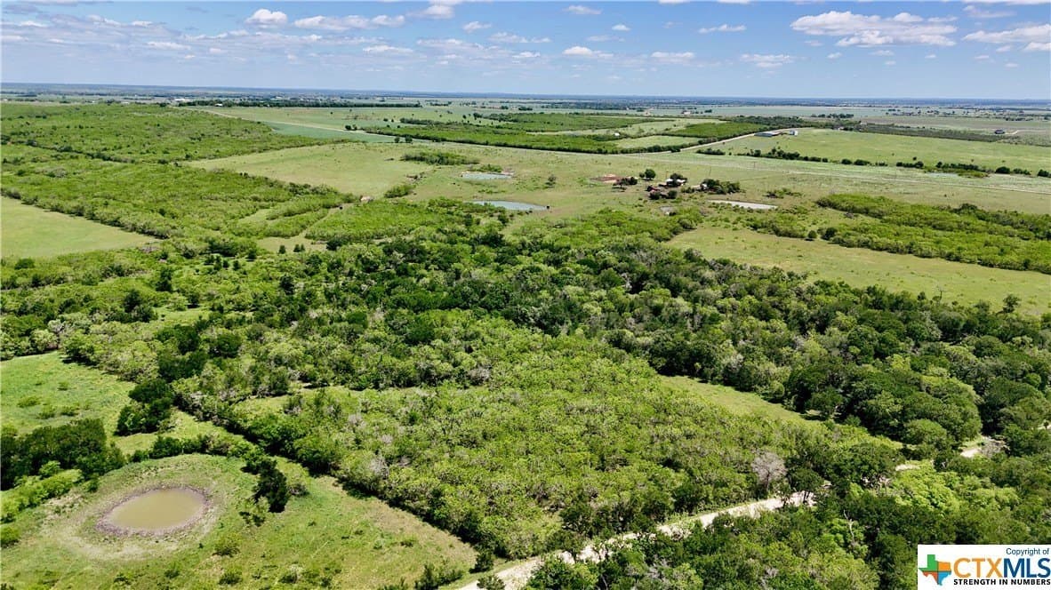 173.18 acres in Guadalupe County - photo 20