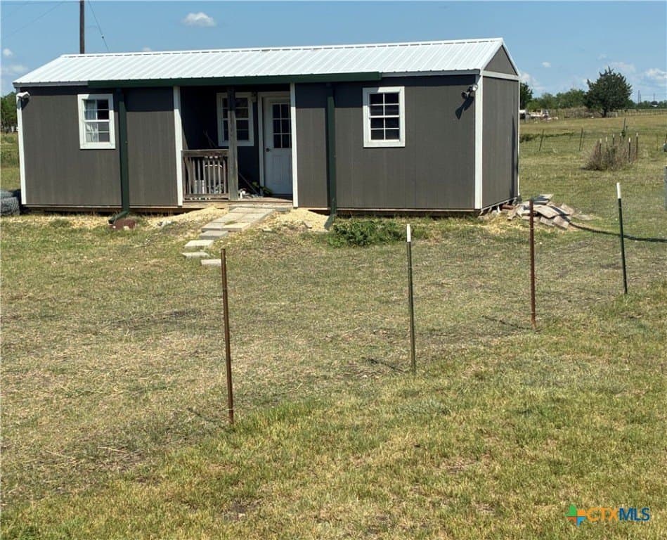 10.42 acres in Guadalupe County - photo 11