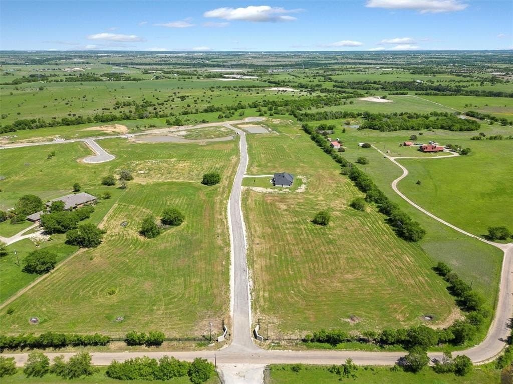 2.09 acres in Johnson County - photo 3