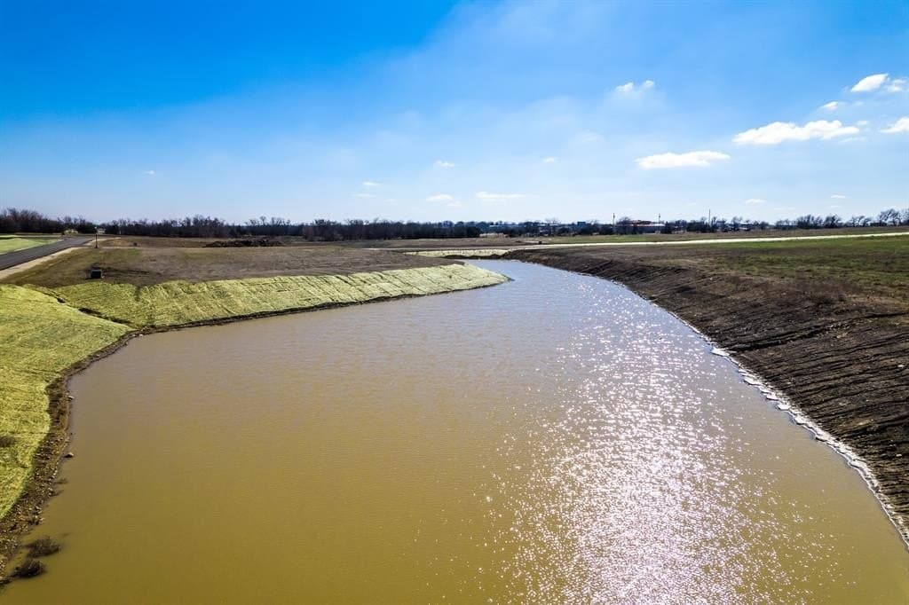 2.09 acres in Johnson County - photo 14