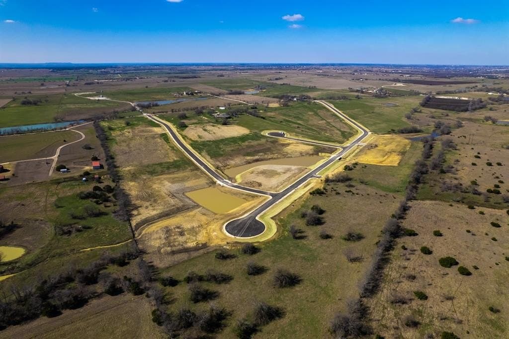 2.09 acres in Johnson County - photo 12