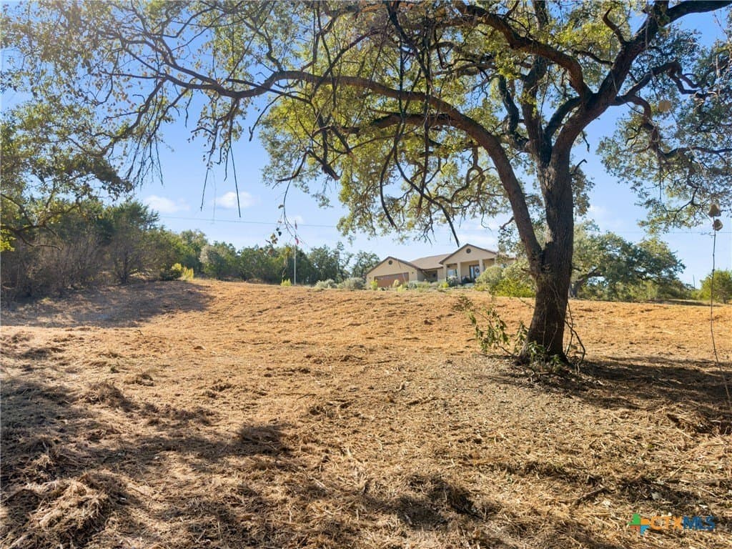 1.17 acres in Comal County - photo 5