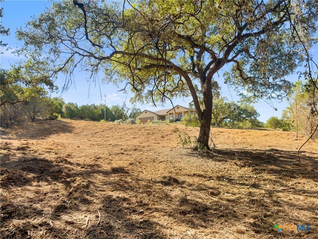 1.17 acres in Comal County - photo 12