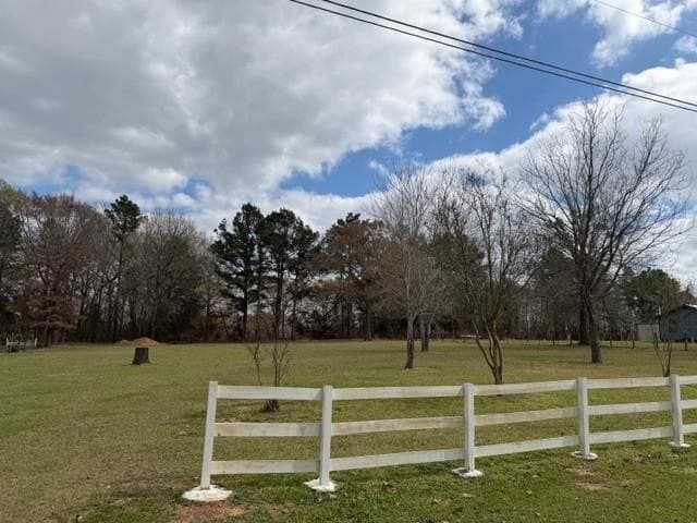 0.83 acres in Henderson County - photo 5