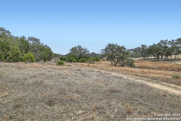 1.09 acres in Comal County - photo 7