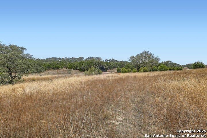 1.09 acres in Comal County - photo 5