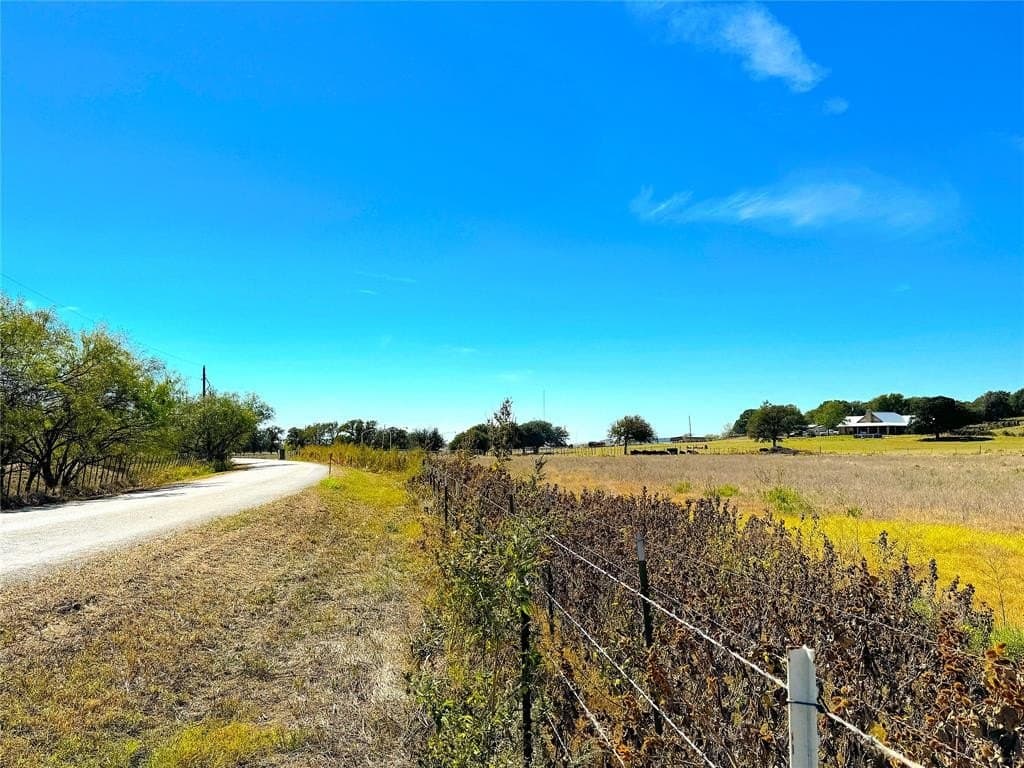 5 acres in Palo Pinto County - photo 11