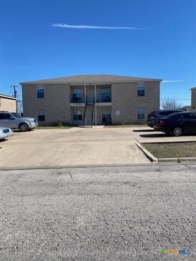 1302 Dugger Circle