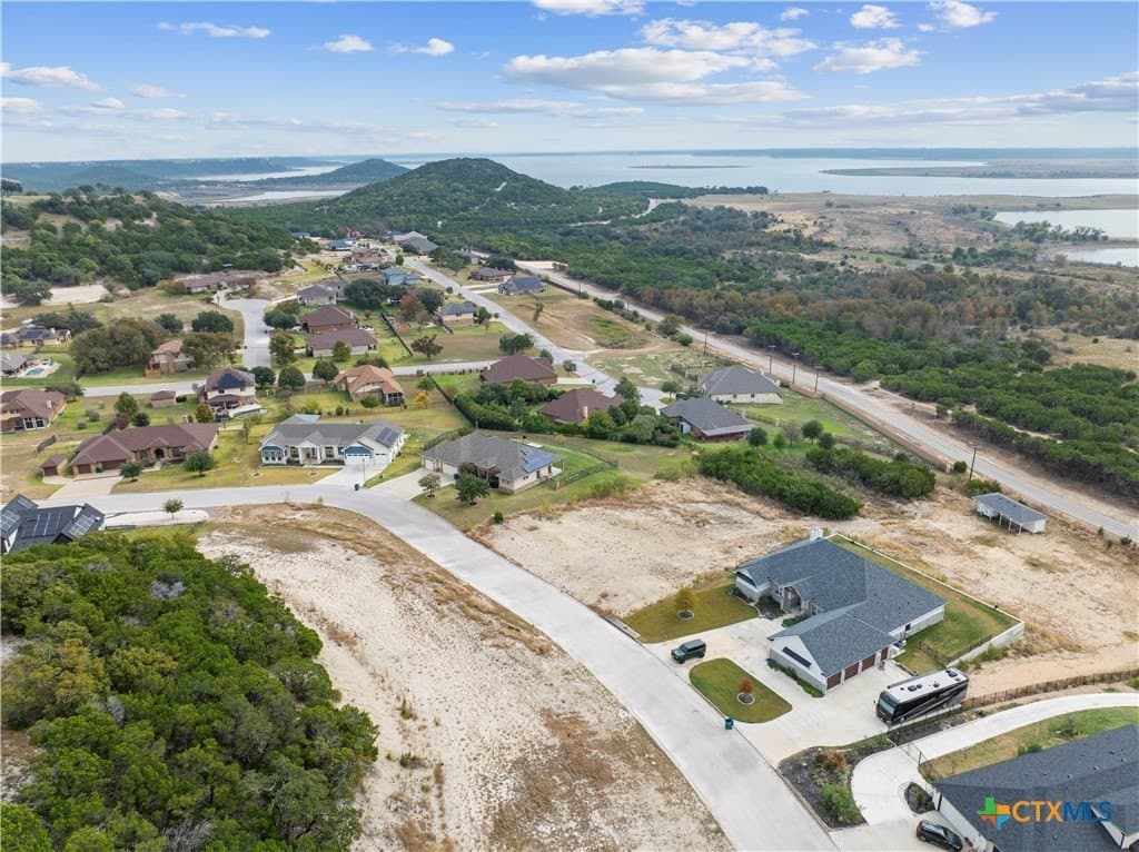 0.88 acres in Bell County - photo 3