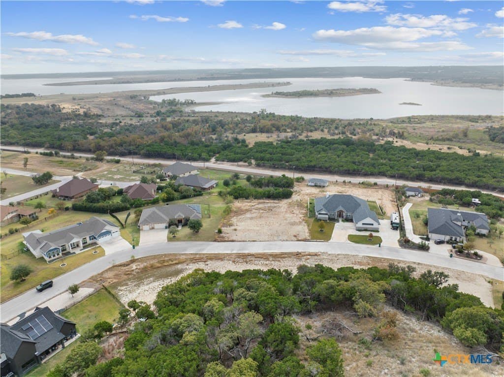 0.88 acres in Bell County - photo 4