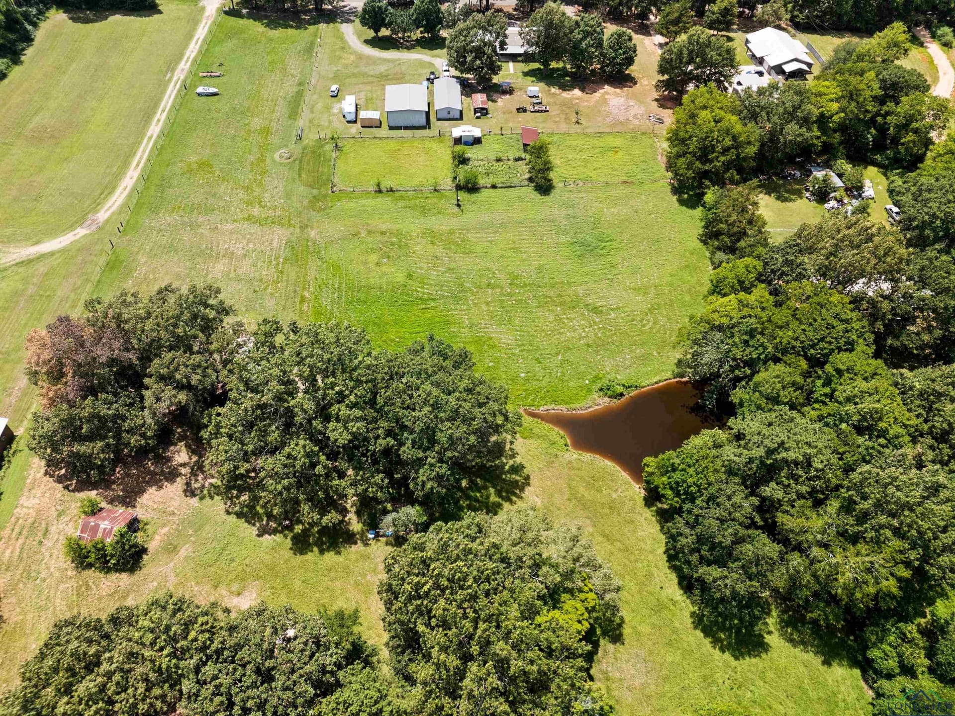 10.6 acres in Gregg County - photo 6