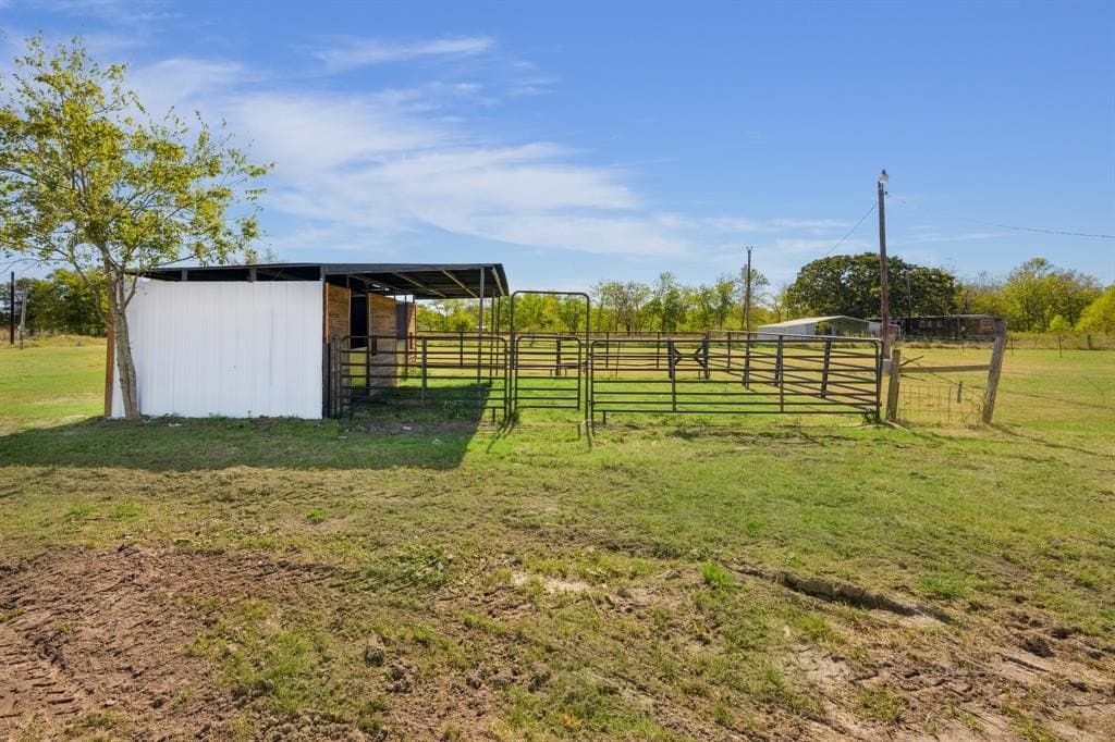 18.04 acres in Hunt County - photo 8