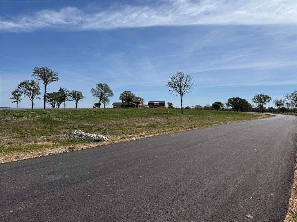 1.28 acres in Navarro County - photo 10