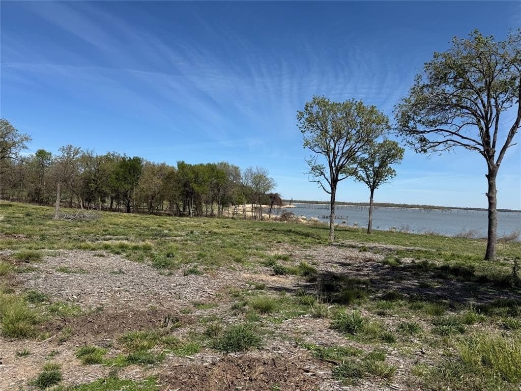 1.28 acres in Navarro County - photo 15