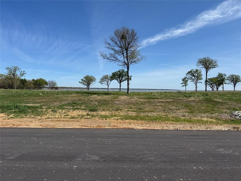 1.28 acres in Navarro County - photo 9