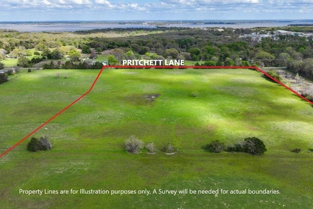 30.68 acres in Henderson County - photo 14