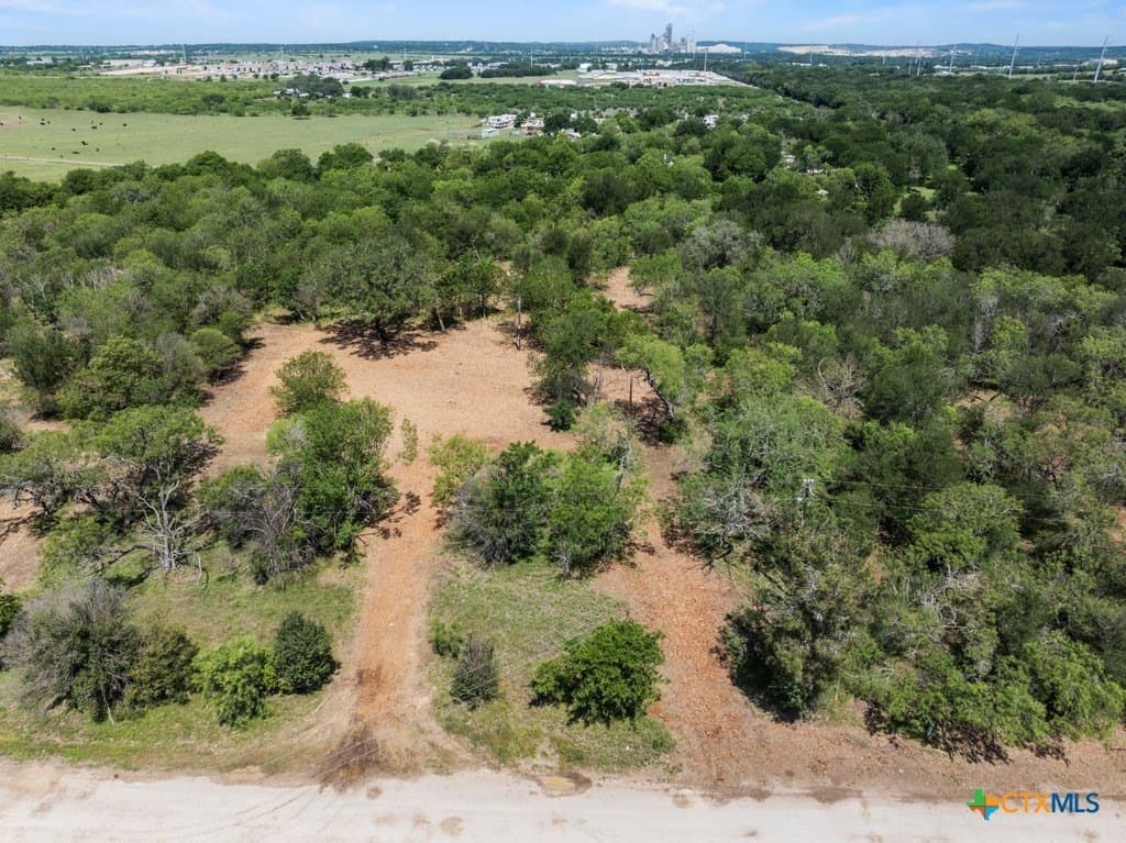 2.41 acres in Comal County - photo 5