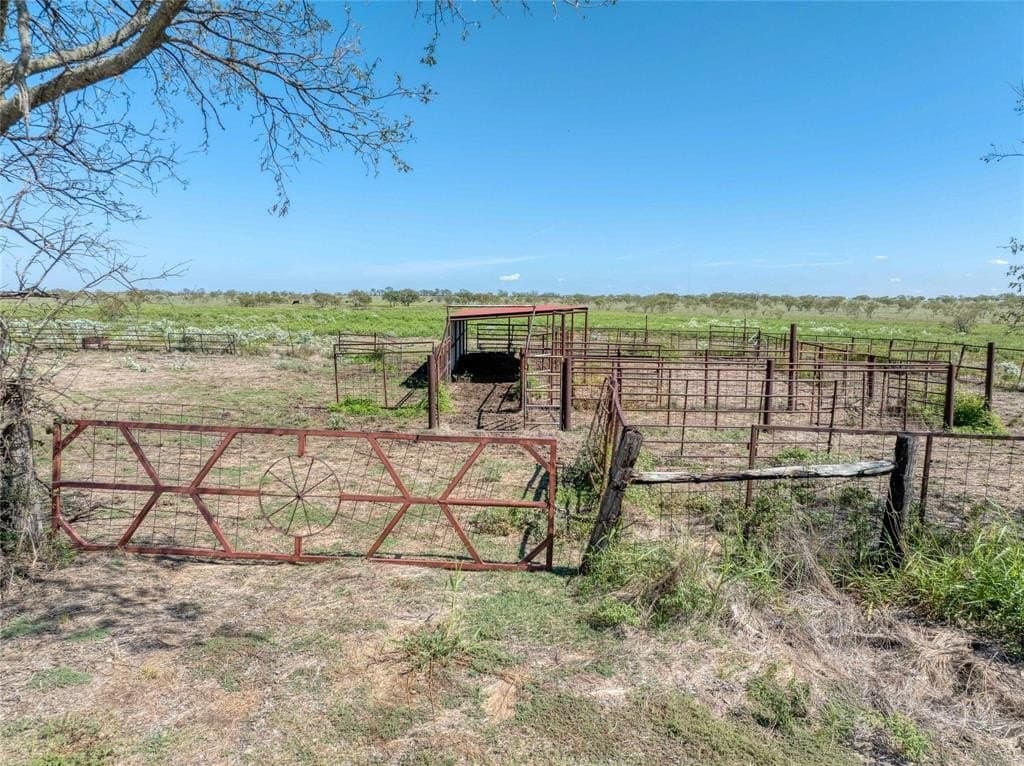 20 acres in Grayson County - photo 30