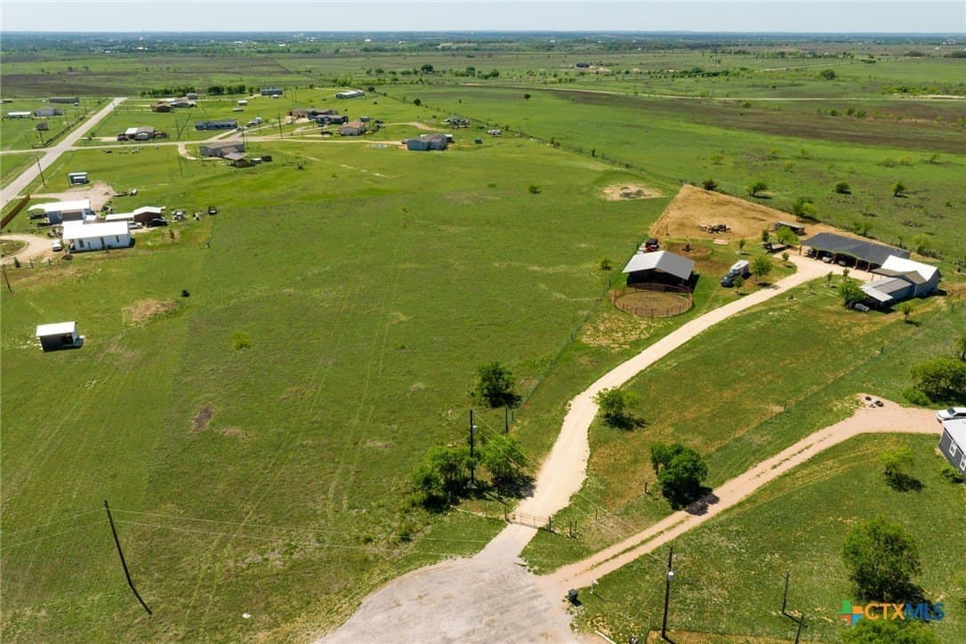Samuel Drive lot: 15