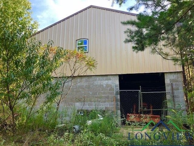 33.81 acres in Smith County - photo 6