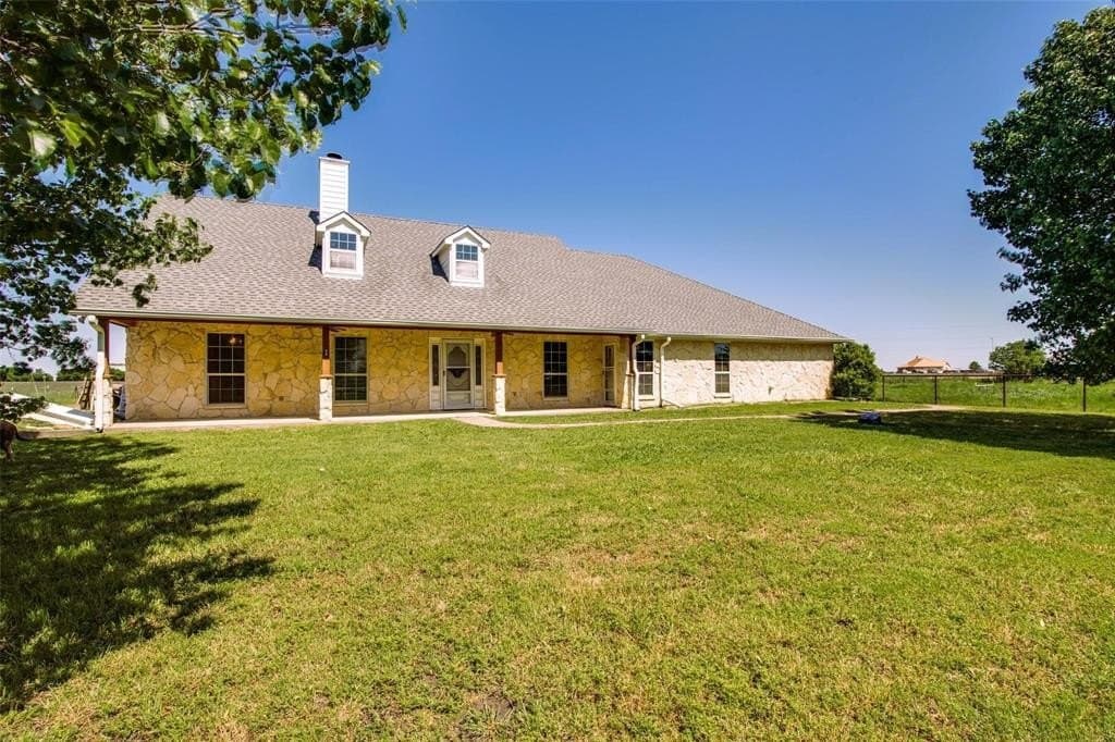 10.01 acres in Kaufman County - photo 2