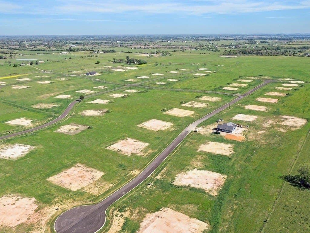 1.29 acres in Colorado County - photo 10