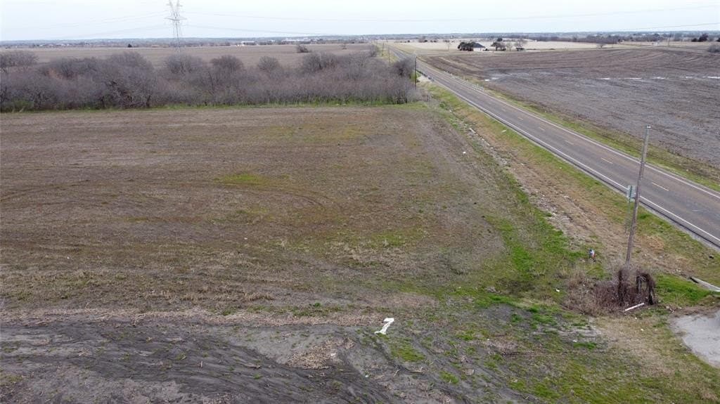 27.02 acres in Ellis County - photo 3