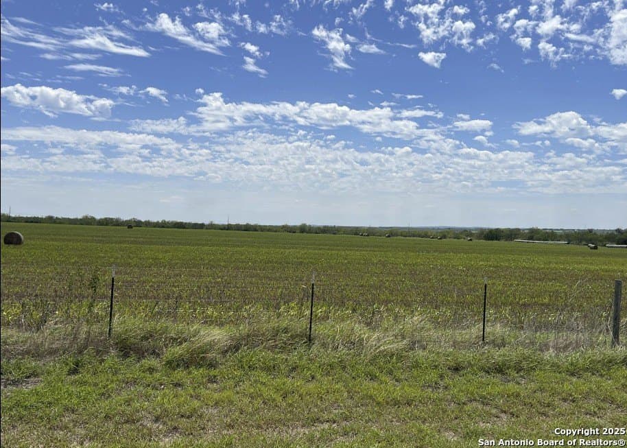 10.47 acres in Bexar County - photo 3