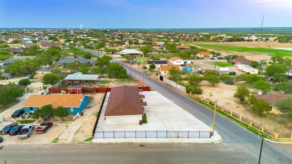 11,975 acres in Maverick County - photo 4