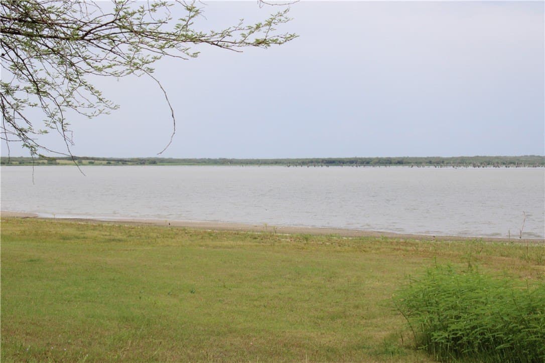 1.68 acres in Live Oak County - photo 8