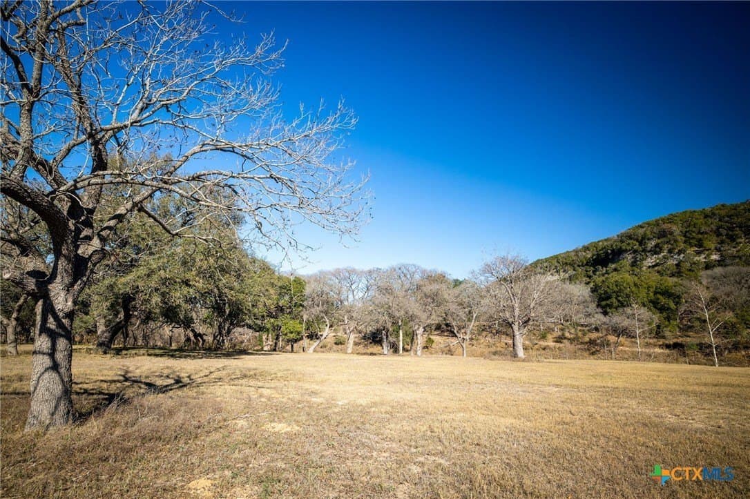 1.01 acres in Comal County - photo 25