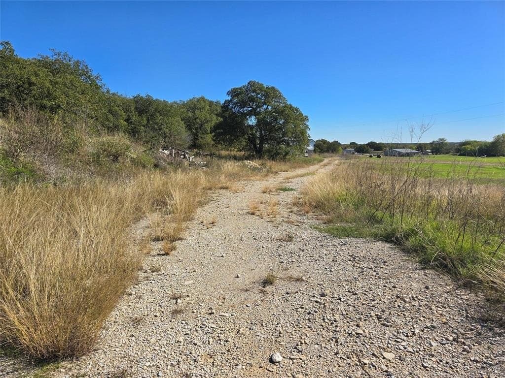 6.61 acres in Wise County - photo 13