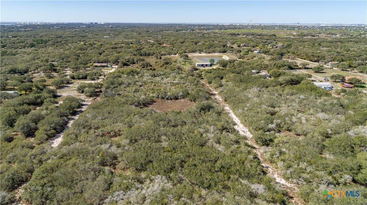9.91 acres in San Patricio County - photo 5