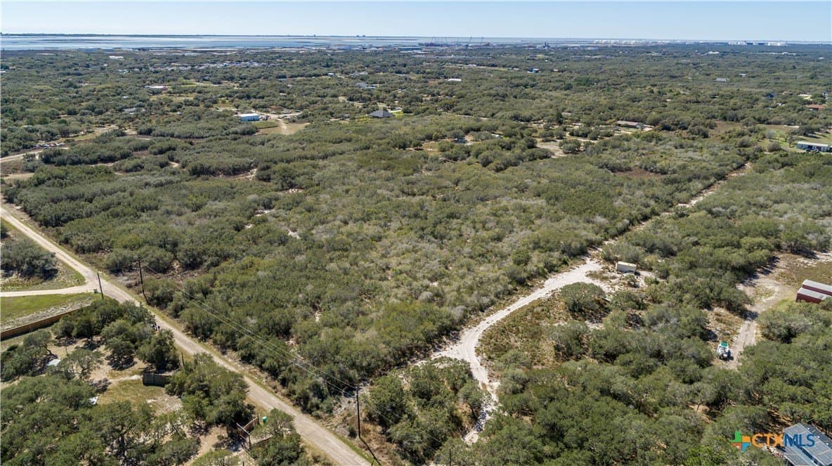 9.91 acres in San Patricio County - photo 2