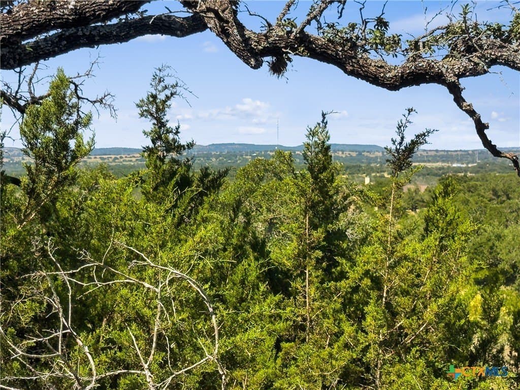10.57 acres in Blanco County - photo 3