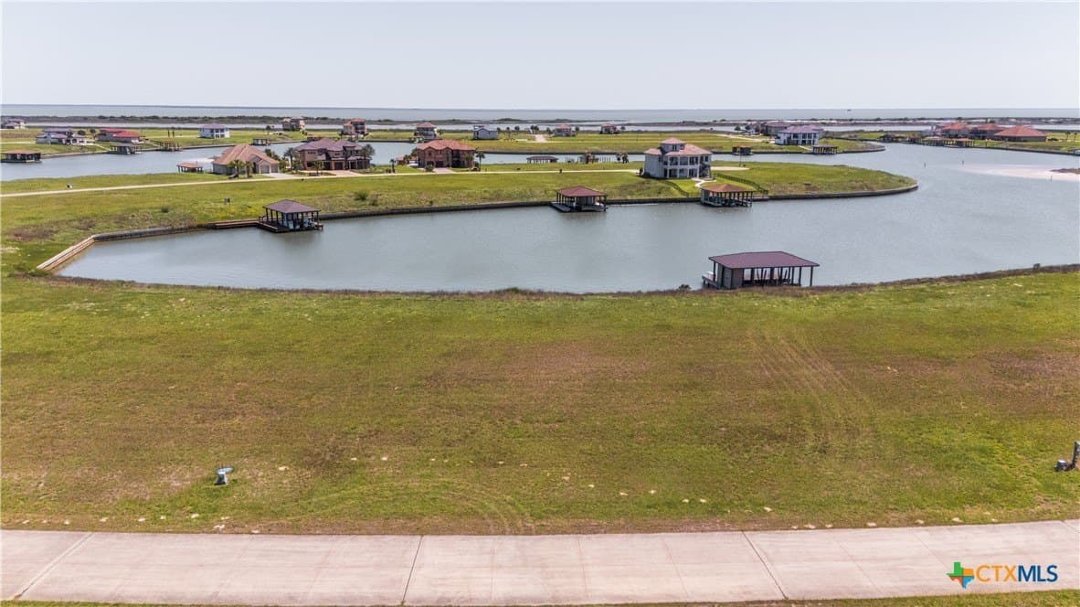 0.31 acres in Calhoun County - photo 2