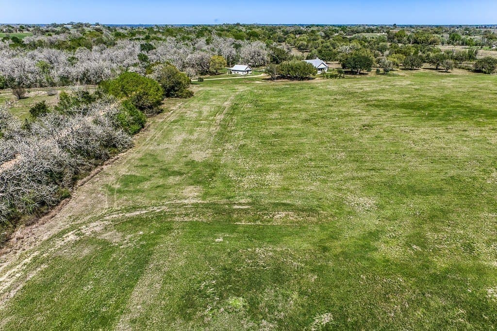10 acres in Fayette County - photo 5