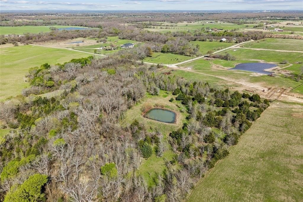 16.66 acres in Hunt County - photo 7